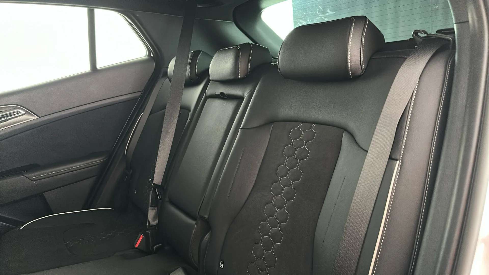 2025 KIA SPORTAGE 2025 KIA SPORTAGE