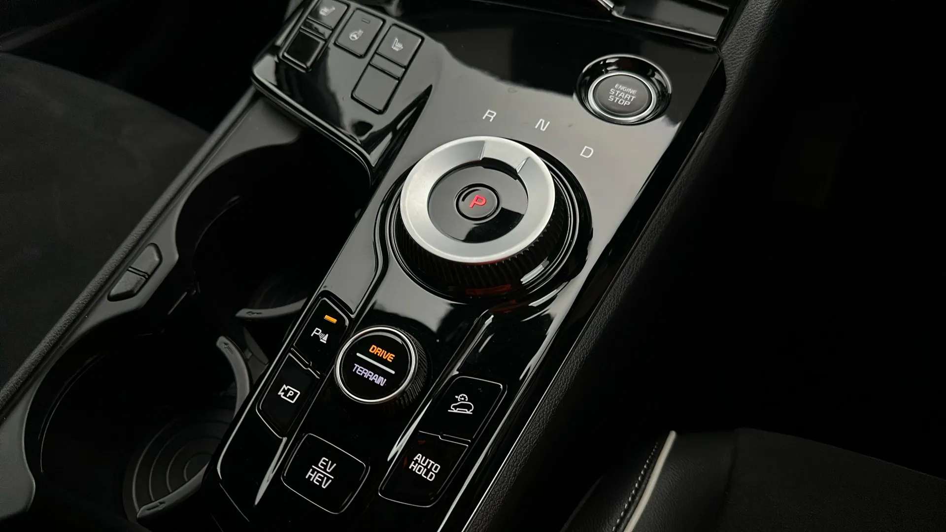2025 KIA SPORTAGE 2025 KIA SPORTAGE
