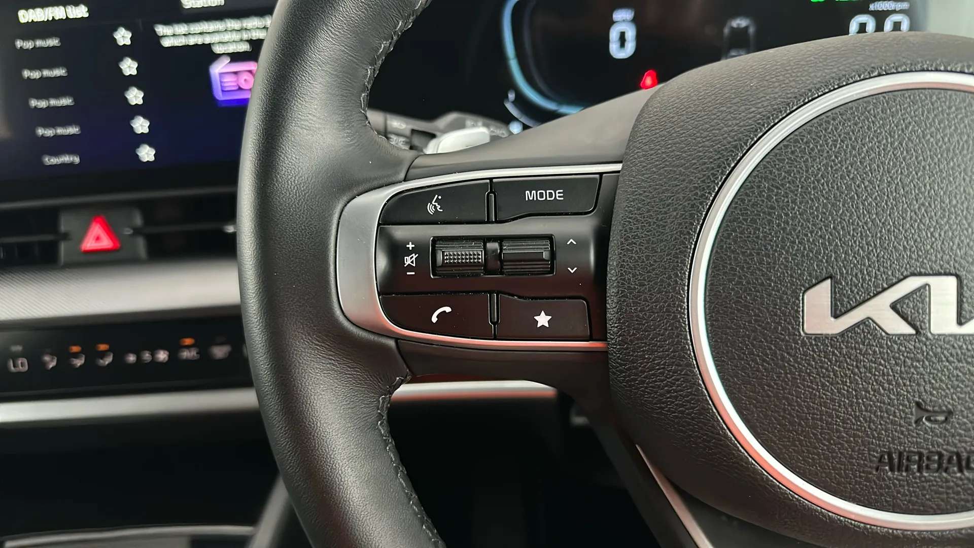 2025 KIA SPORTAGE 2025 KIA SPORTAGE