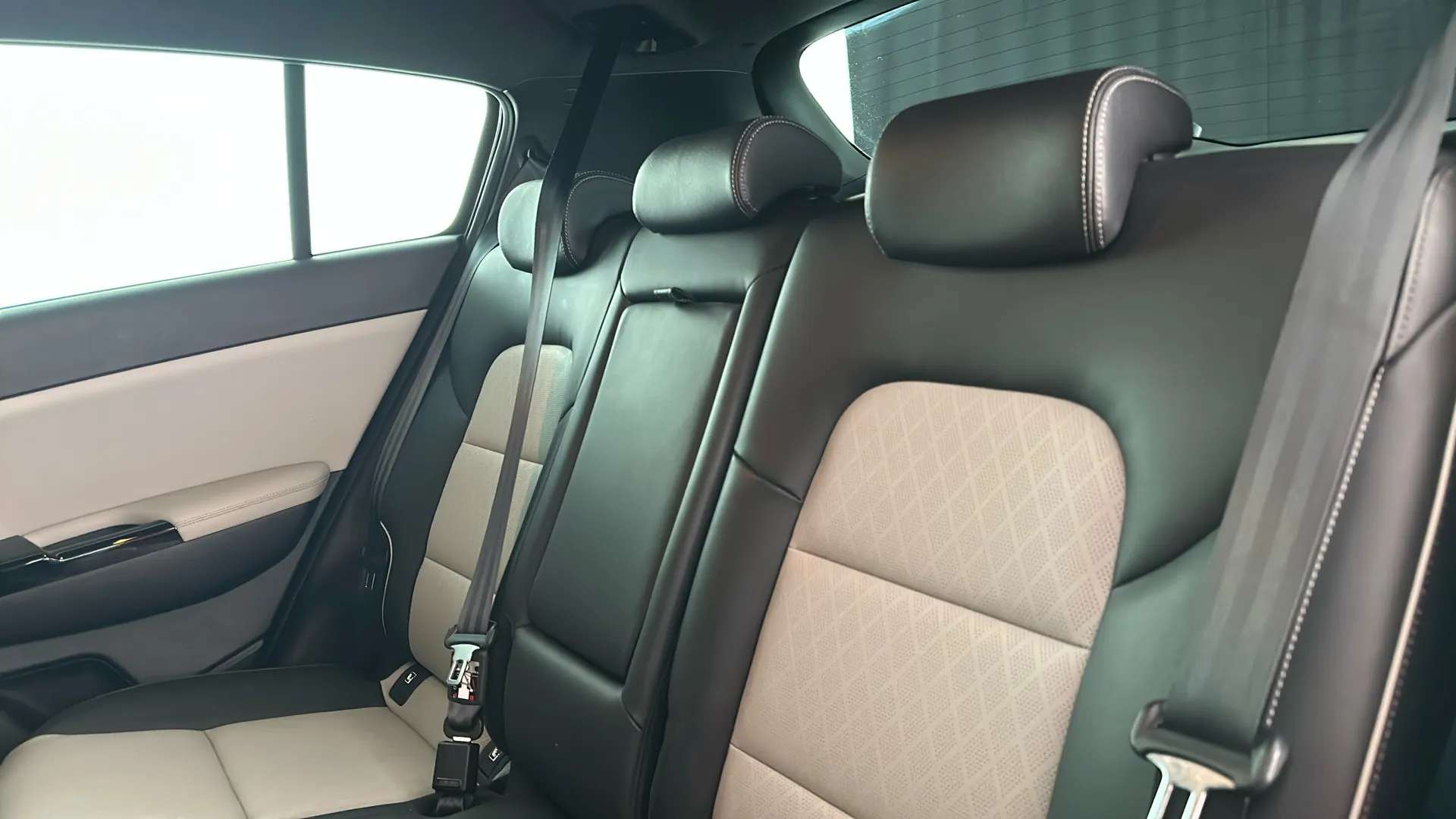 2021 KIA SPORTAGE 2021 KIA SPORTAGE