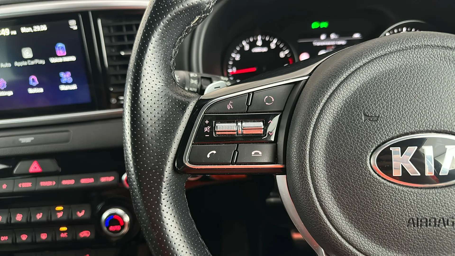 2021 KIA SPORTAGE 2021 KIA SPORTAGE