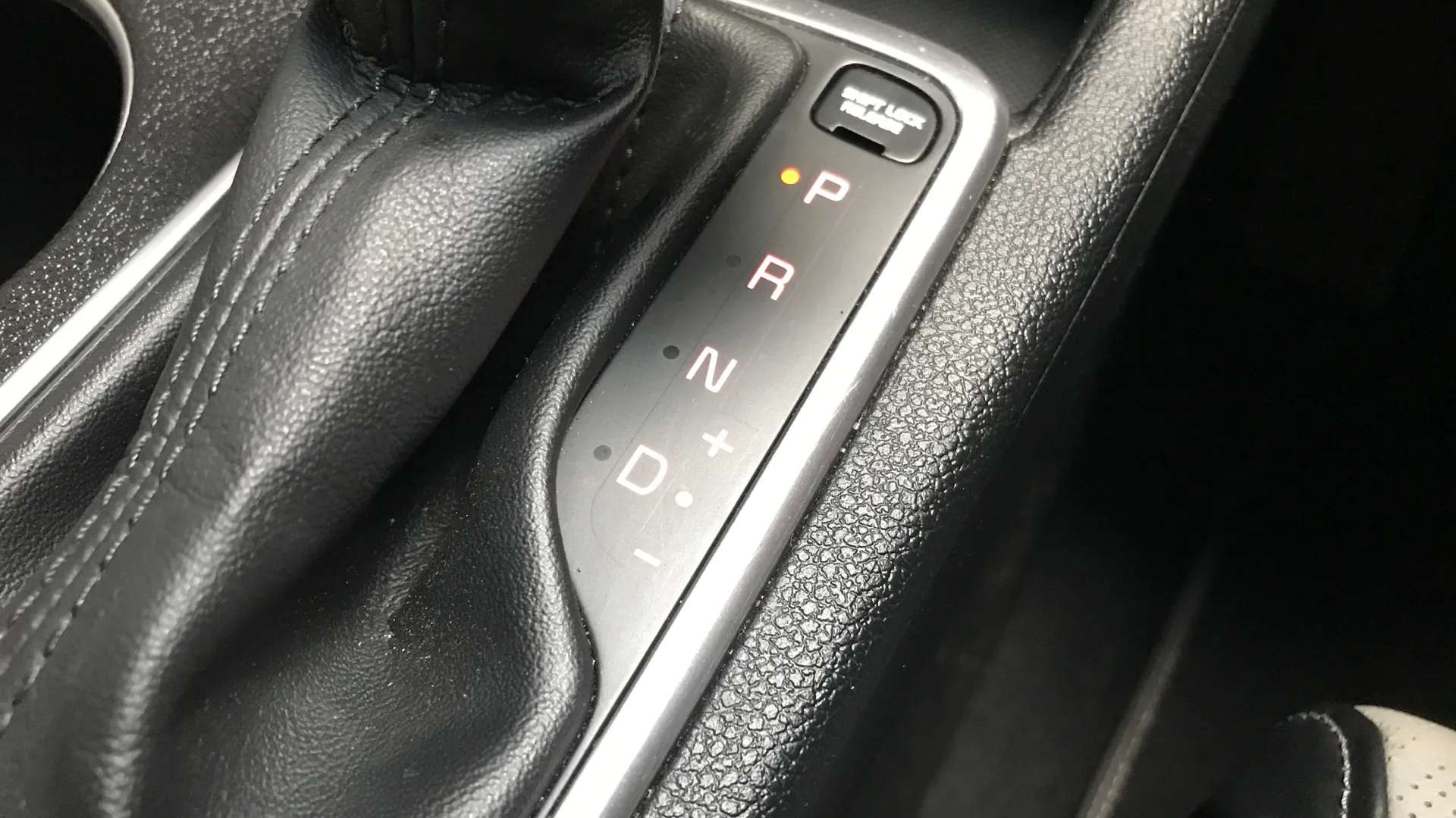 2021 KIA SPORTAGE 2021 KIA SPORTAGE