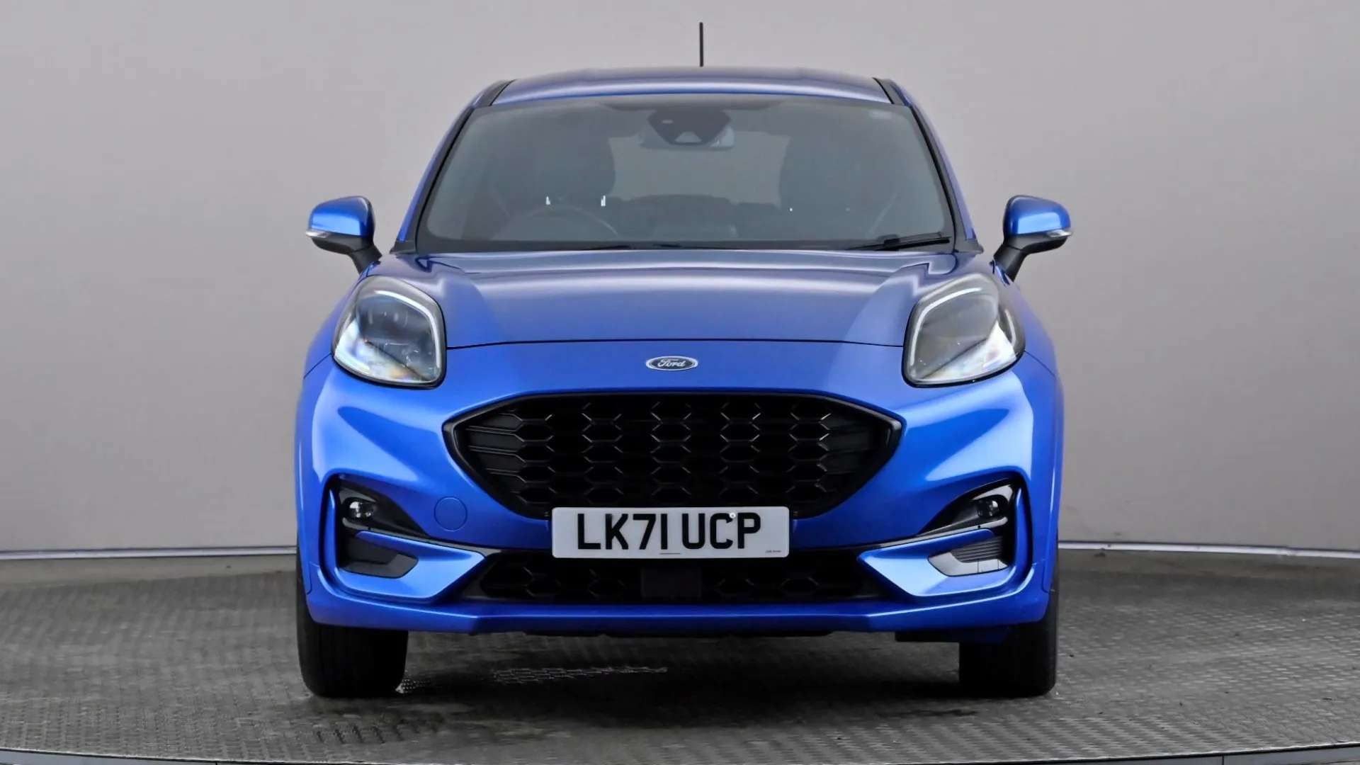 A 2021 FORD PUMA 1.0 EcoBoost Hybrid mHEV ST-Line Design A 2021 FORD PUMA 1.0 EcoBoost Hybrid mHEV ST-Line Design