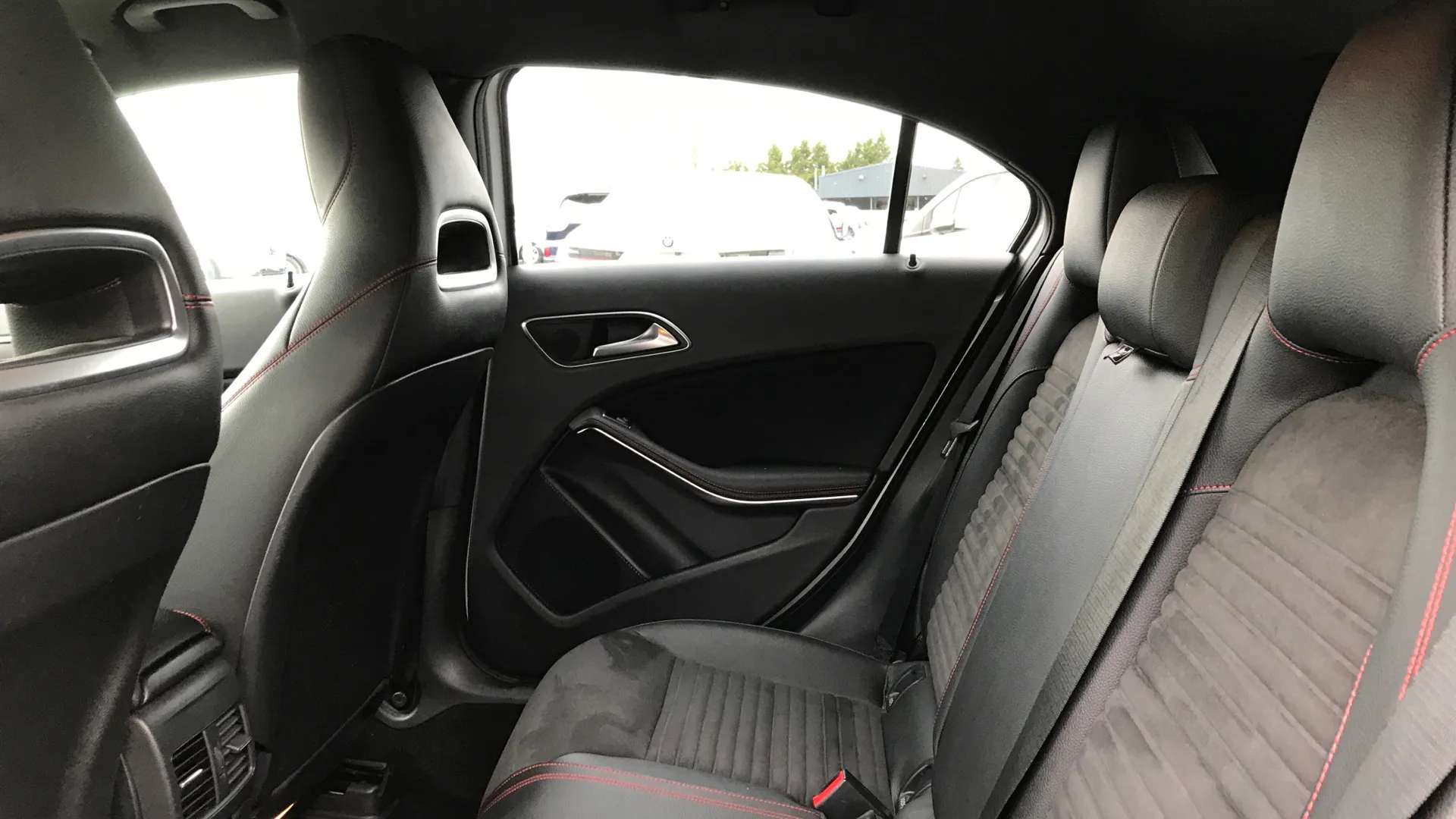 2018 MERCEDES-BENZ A CLASS 2018 MERCEDES-BENZ A CLASS