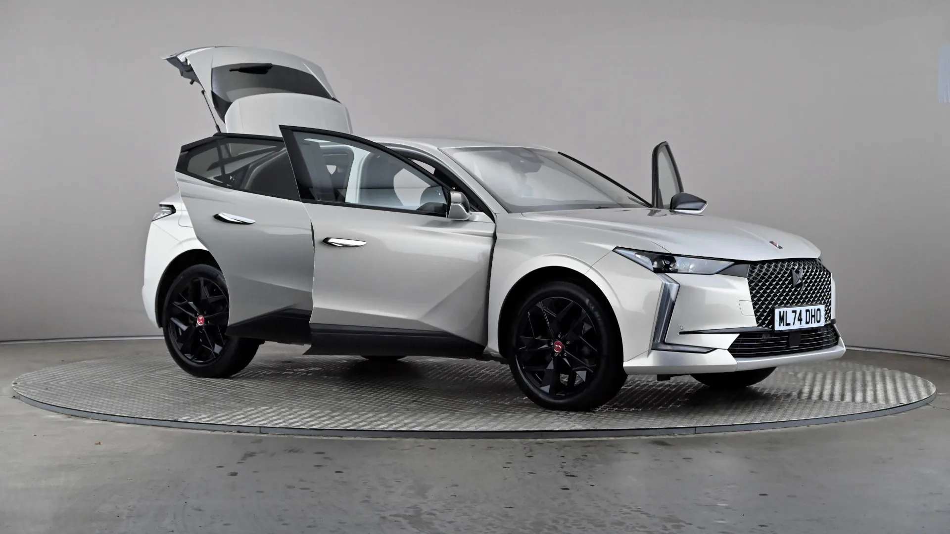 2024 DS DS 4 2024 DS DS 4