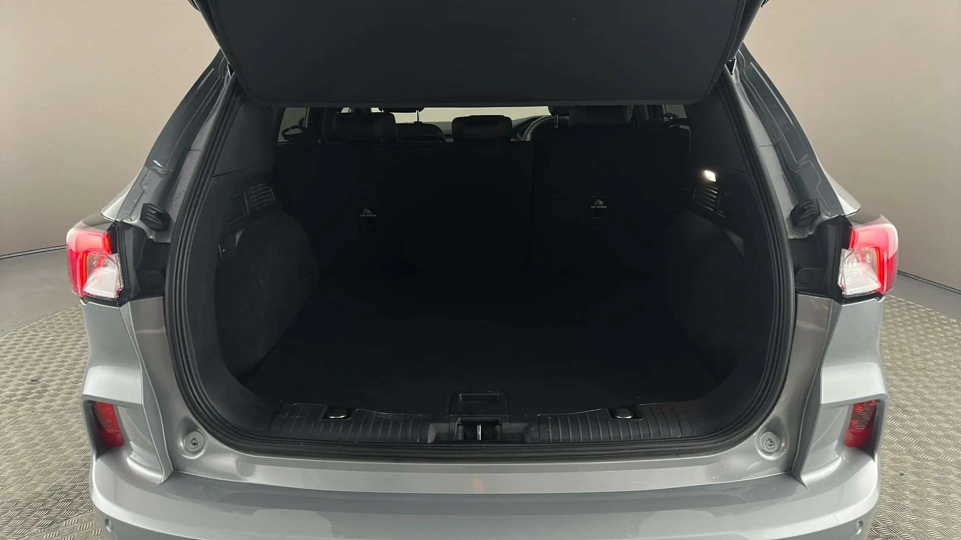 2022 FORD KUGA 2022 FORD KUGA