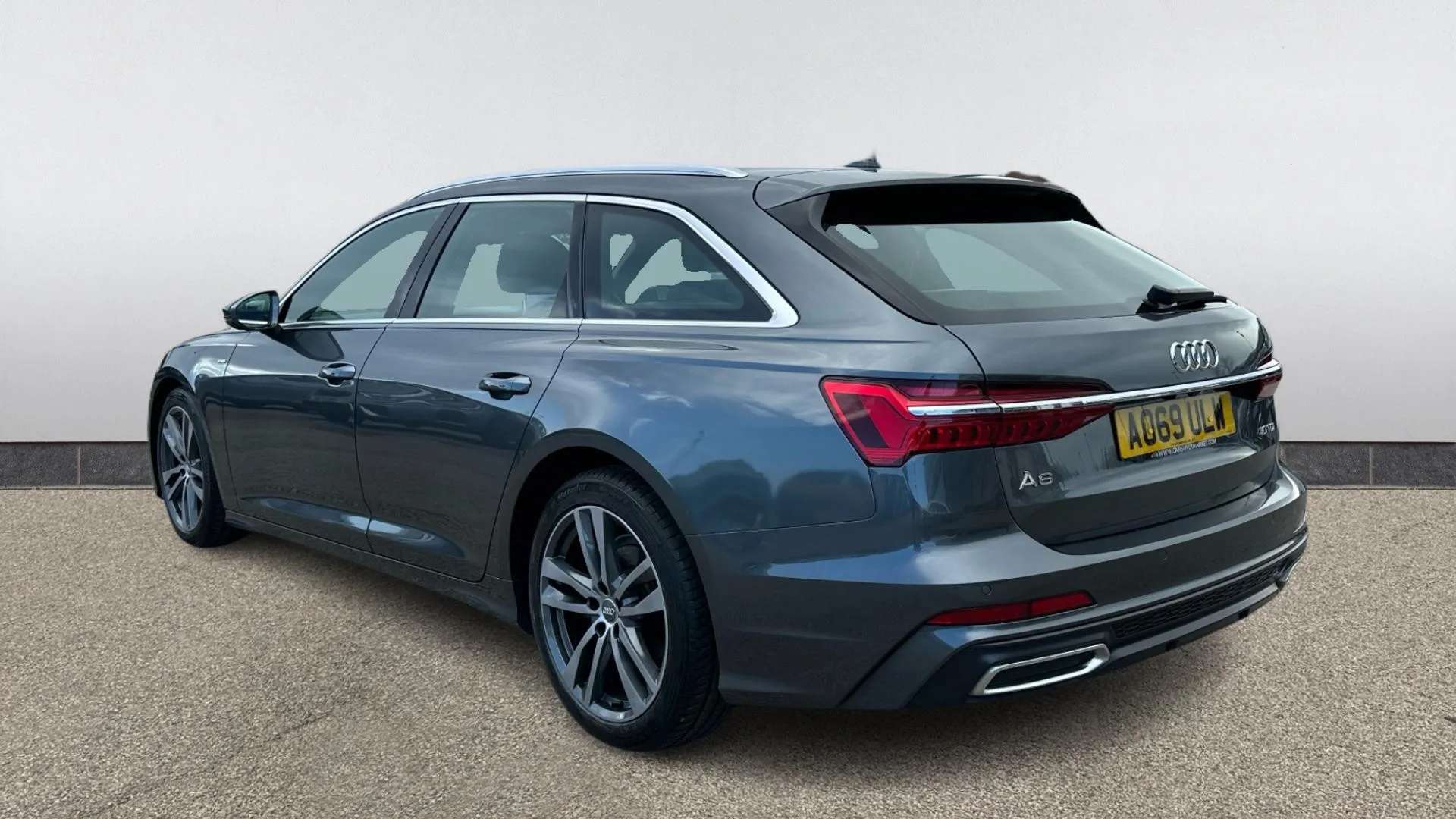 A 2019 AUDI A6 40 TDI S Line S Tronic A 2019 AUDI A6 40 TDI S Line S Tronic