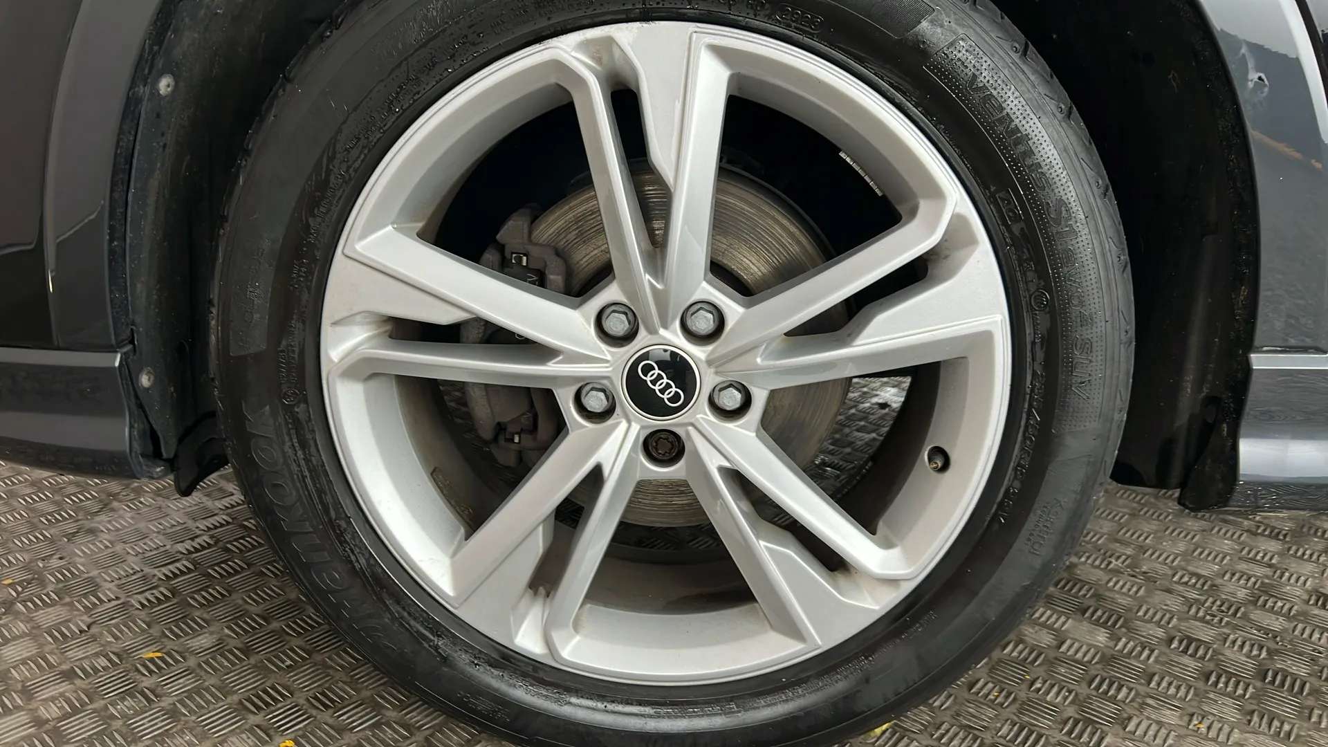 2021 AUDI Q3 2021 AUDI Q3