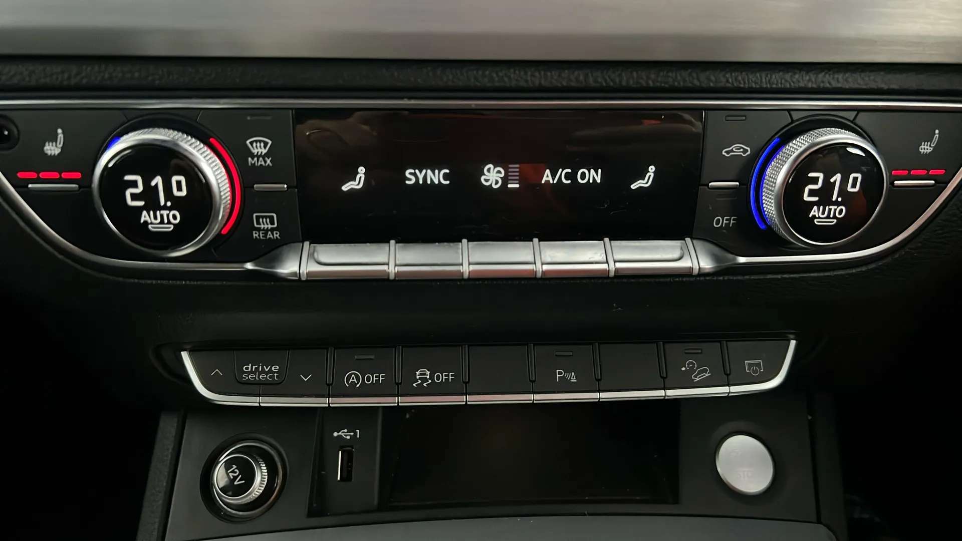 2020 AUDI Q5 2020 AUDI Q5