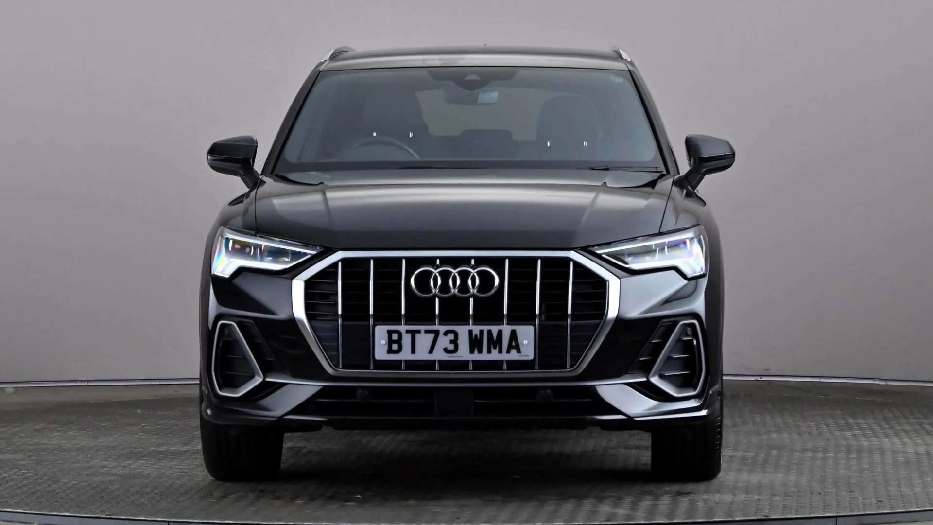 A 2023 AUDI Q3 45 TFSI e S Line S Tronic A 2023 AUDI Q3 45 TFSI e S Line S Tronic