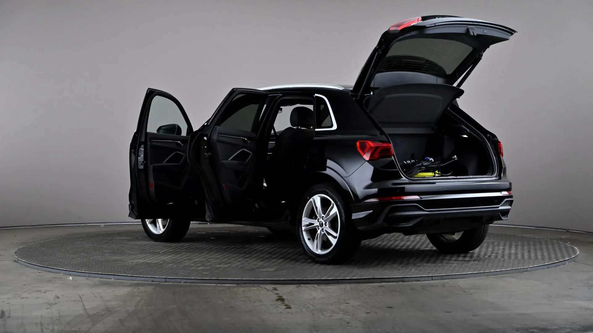 2023 AUDI Q3 2023 AUDI Q3
