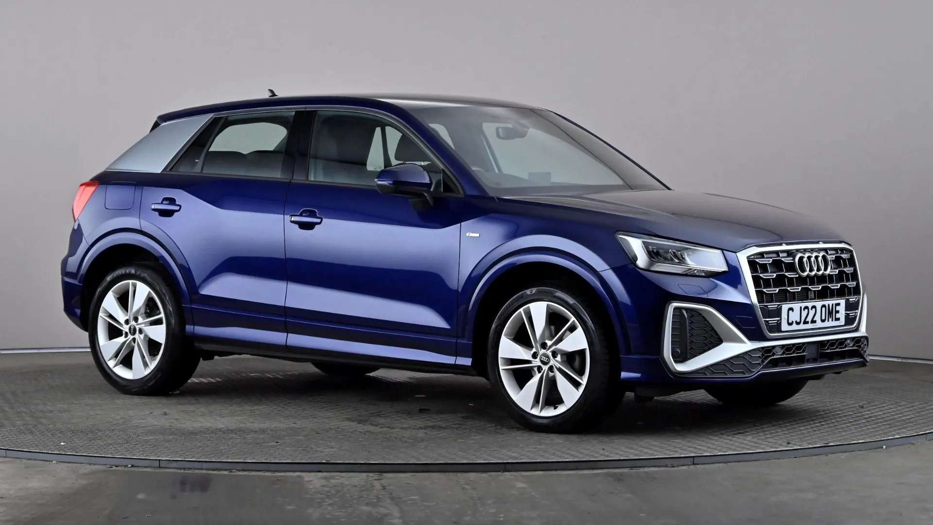A 2022 AUDI Q2 35 TFSI S Line S Tronic A 2022 AUDI Q2 35 TFSI S Line S Tronic