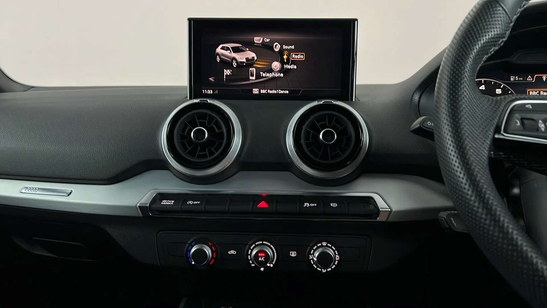2022 AUDI Q2 2022 AUDI Q2
