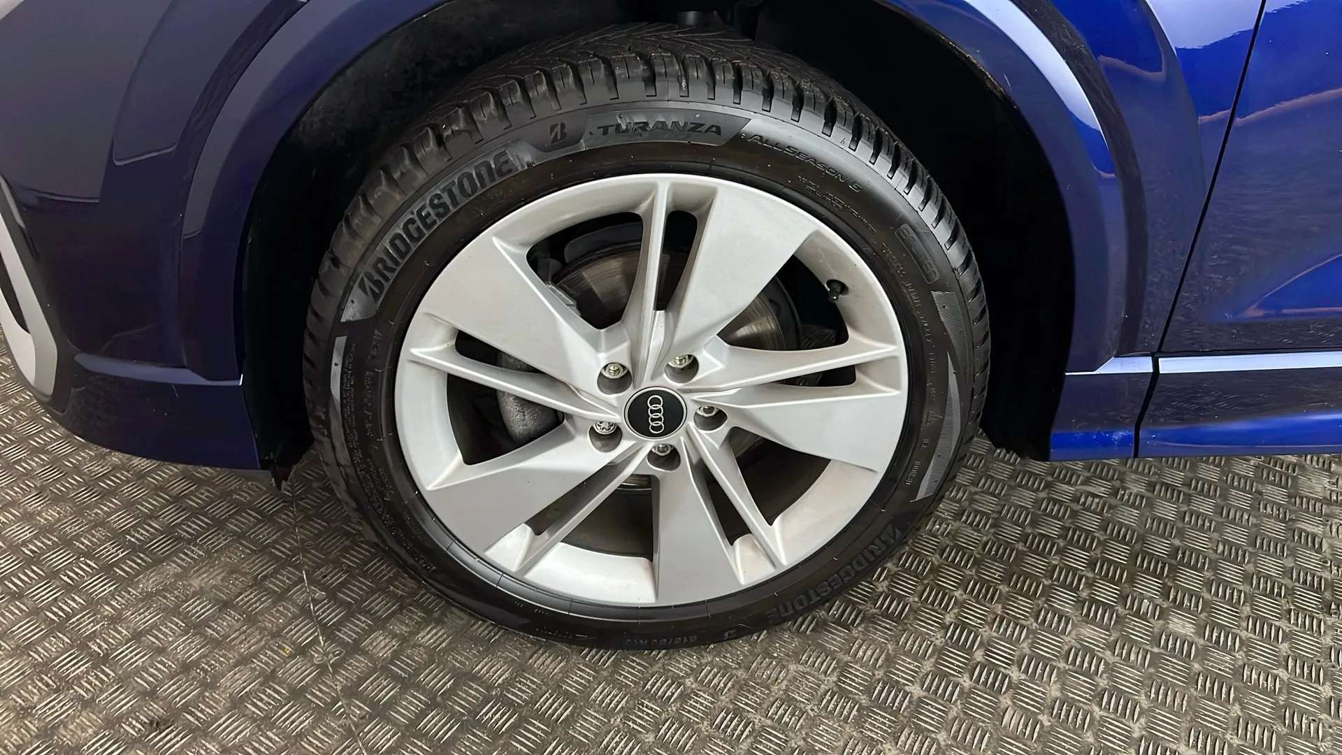 2022 AUDI Q2 2022 AUDI Q2