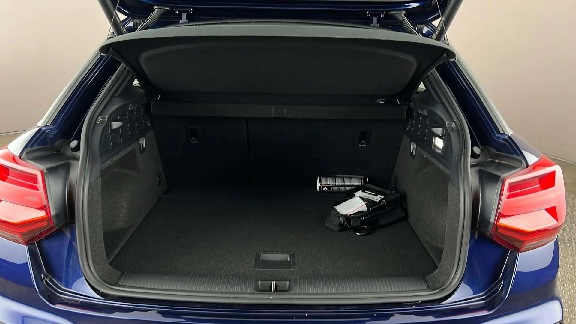 2022 AUDI Q2 2022 AUDI Q2