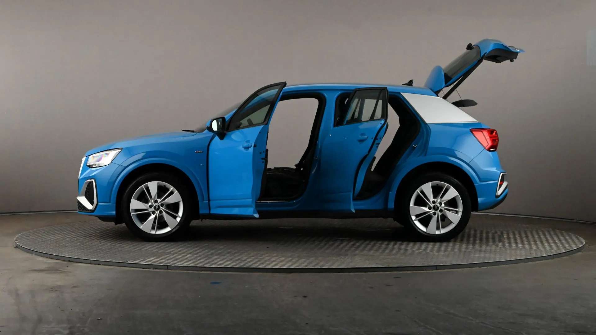 2023 AUDI Q2 2023 AUDI Q2