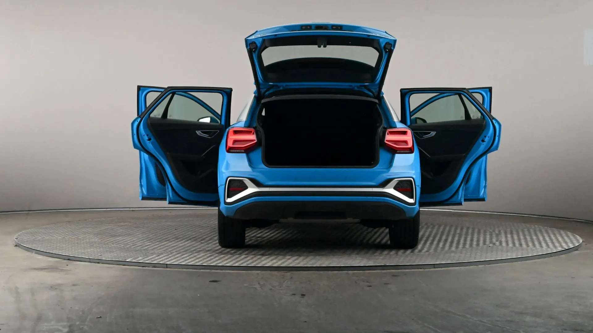2023 AUDI Q2 2023 AUDI Q2
