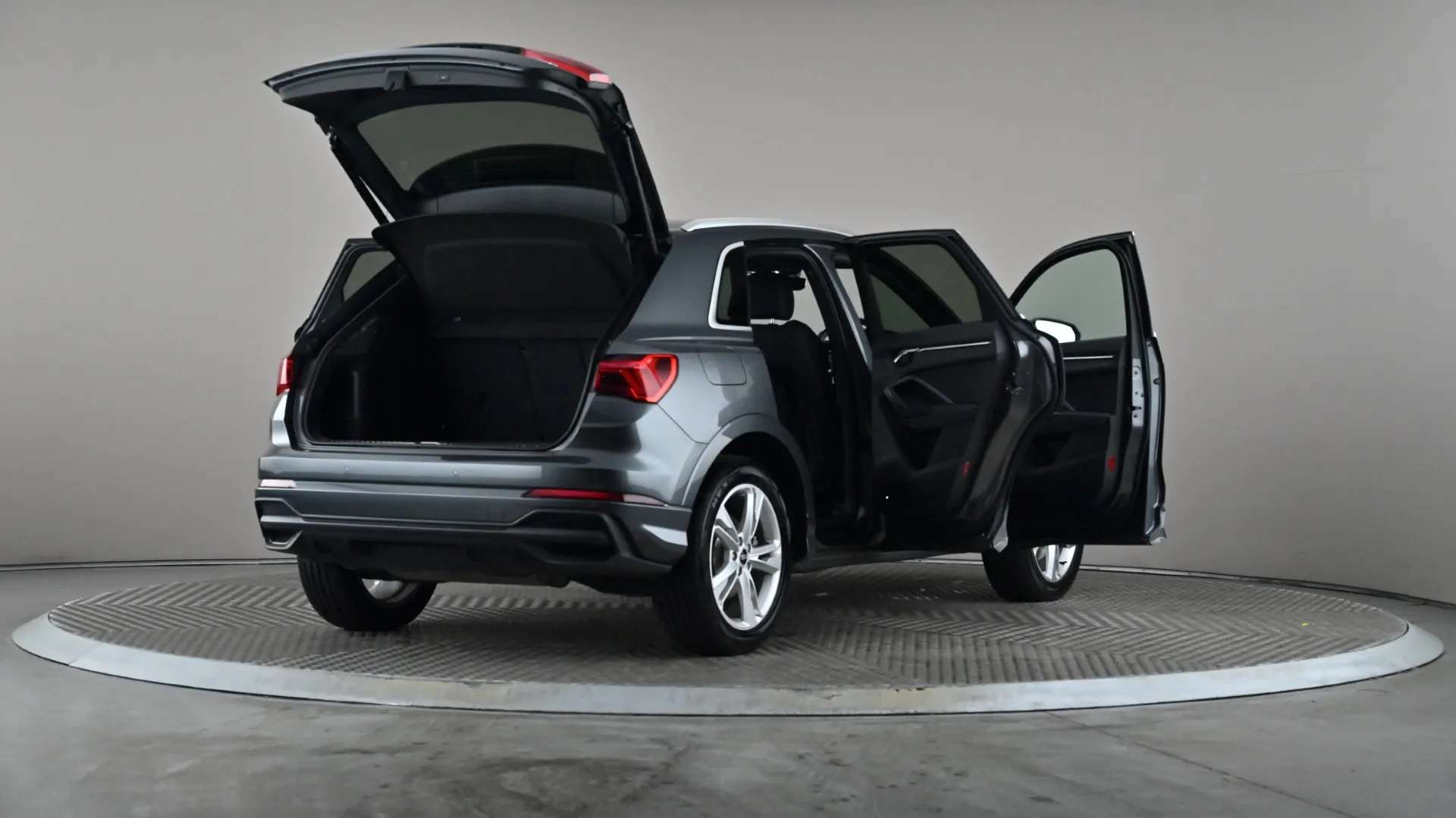 2023 AUDI Q3 2023 AUDI Q3