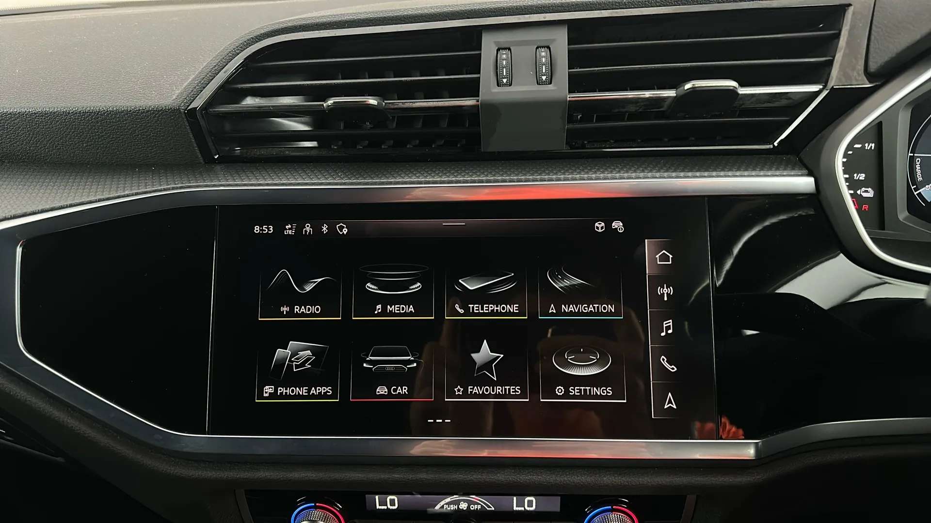 2023 AUDI Q3 2023 AUDI Q3