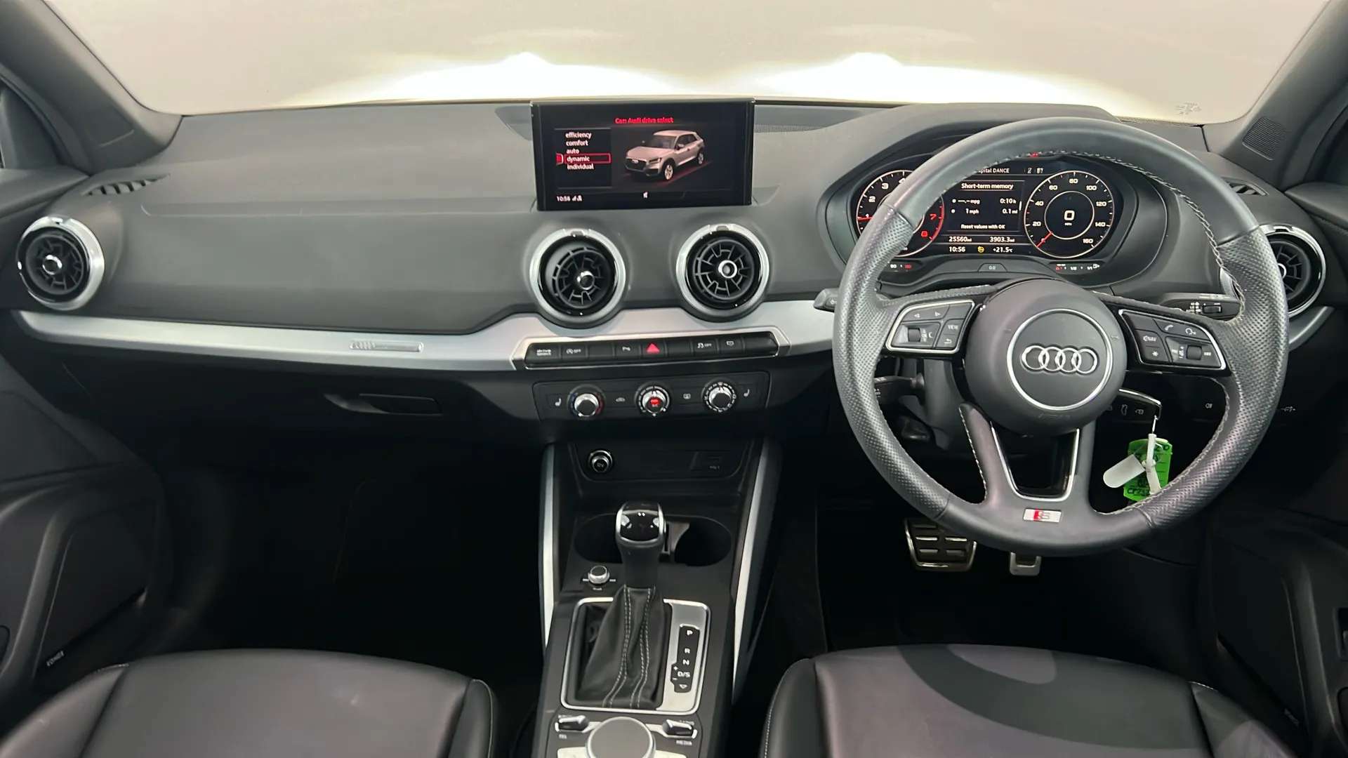 2023 AUDI Q2 2023 AUDI Q2