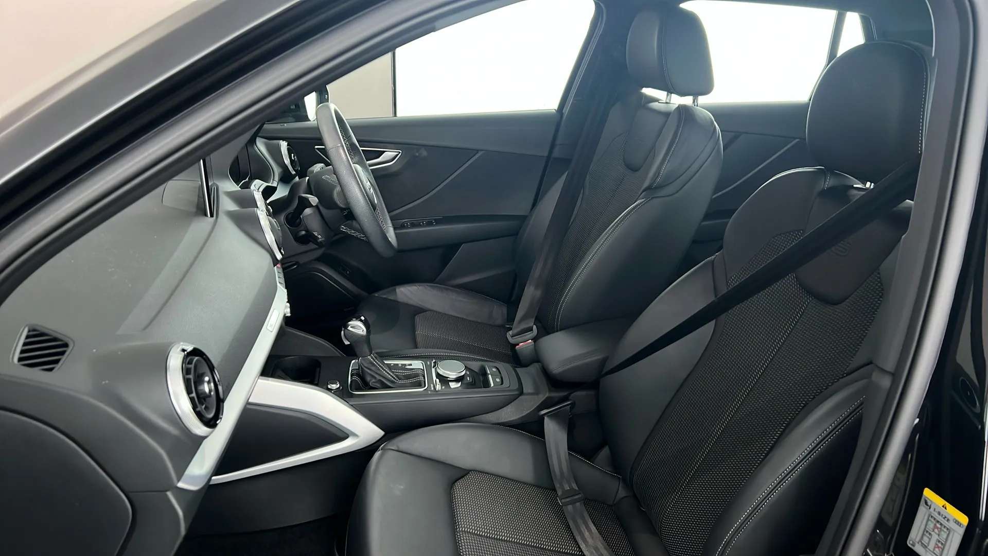 2023 AUDI Q2 2023 AUDI Q2