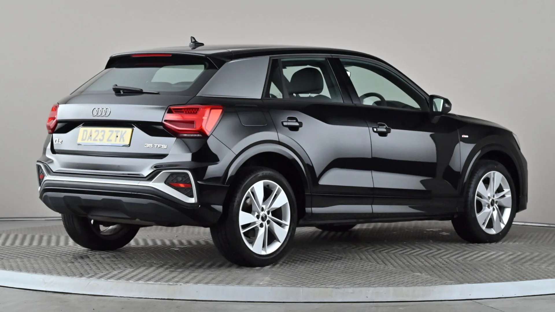 2023 AUDI Q2 2023 AUDI Q2