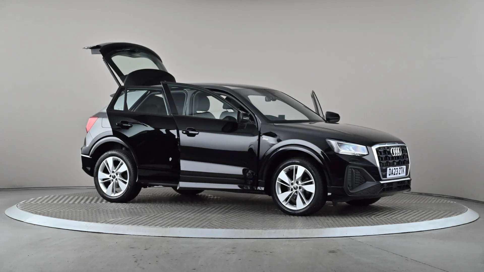 2023 AUDI Q2 2023 AUDI Q2