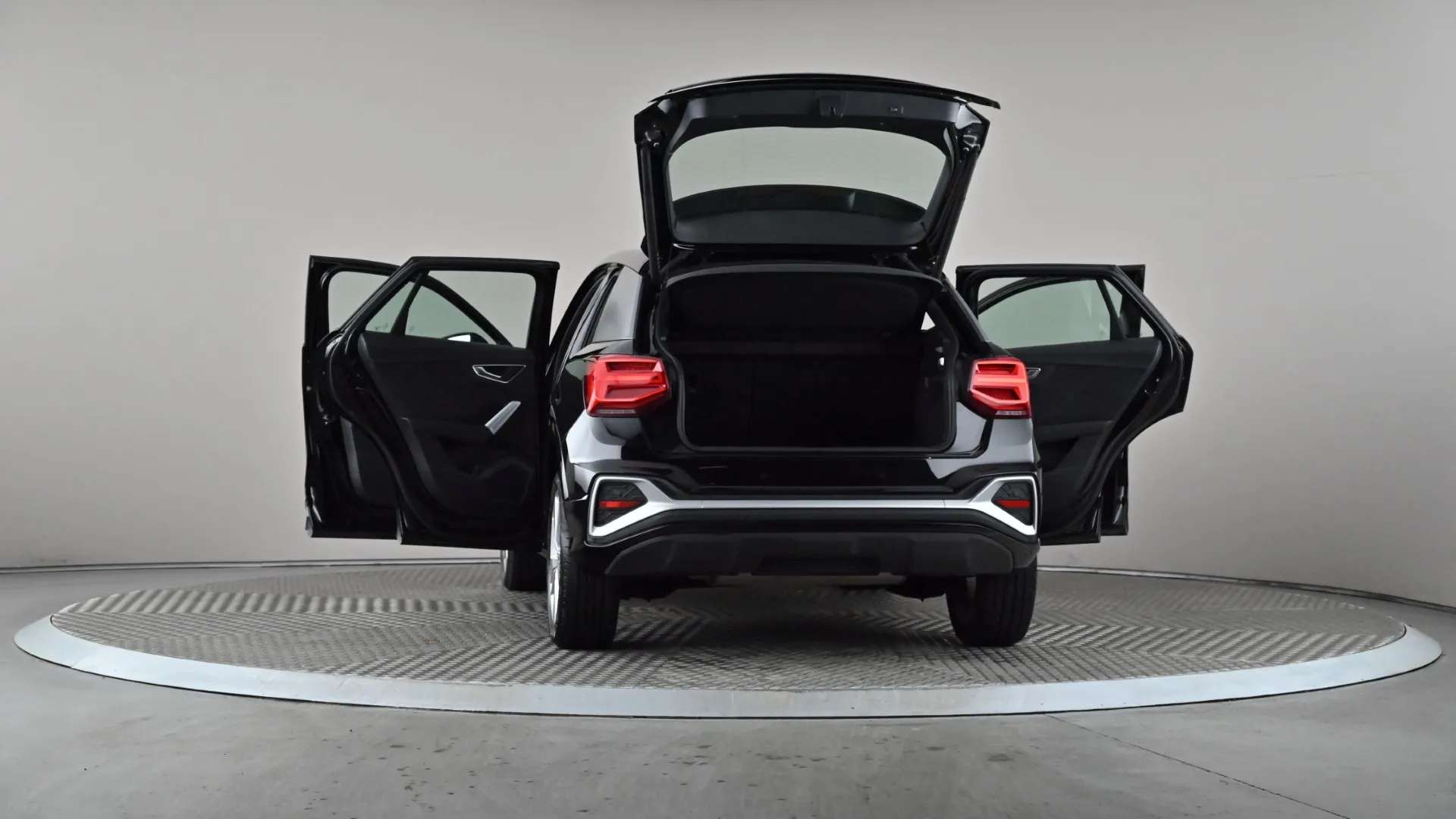 2023 AUDI Q2 2023 AUDI Q2