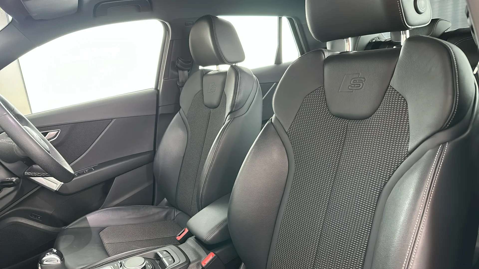 2023 AUDI Q2 2023 AUDI Q2