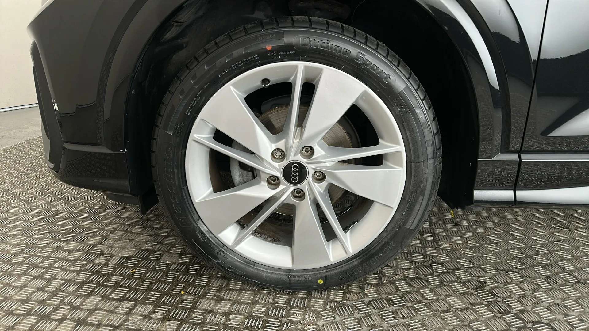 2023 AUDI Q2 2023 AUDI Q2