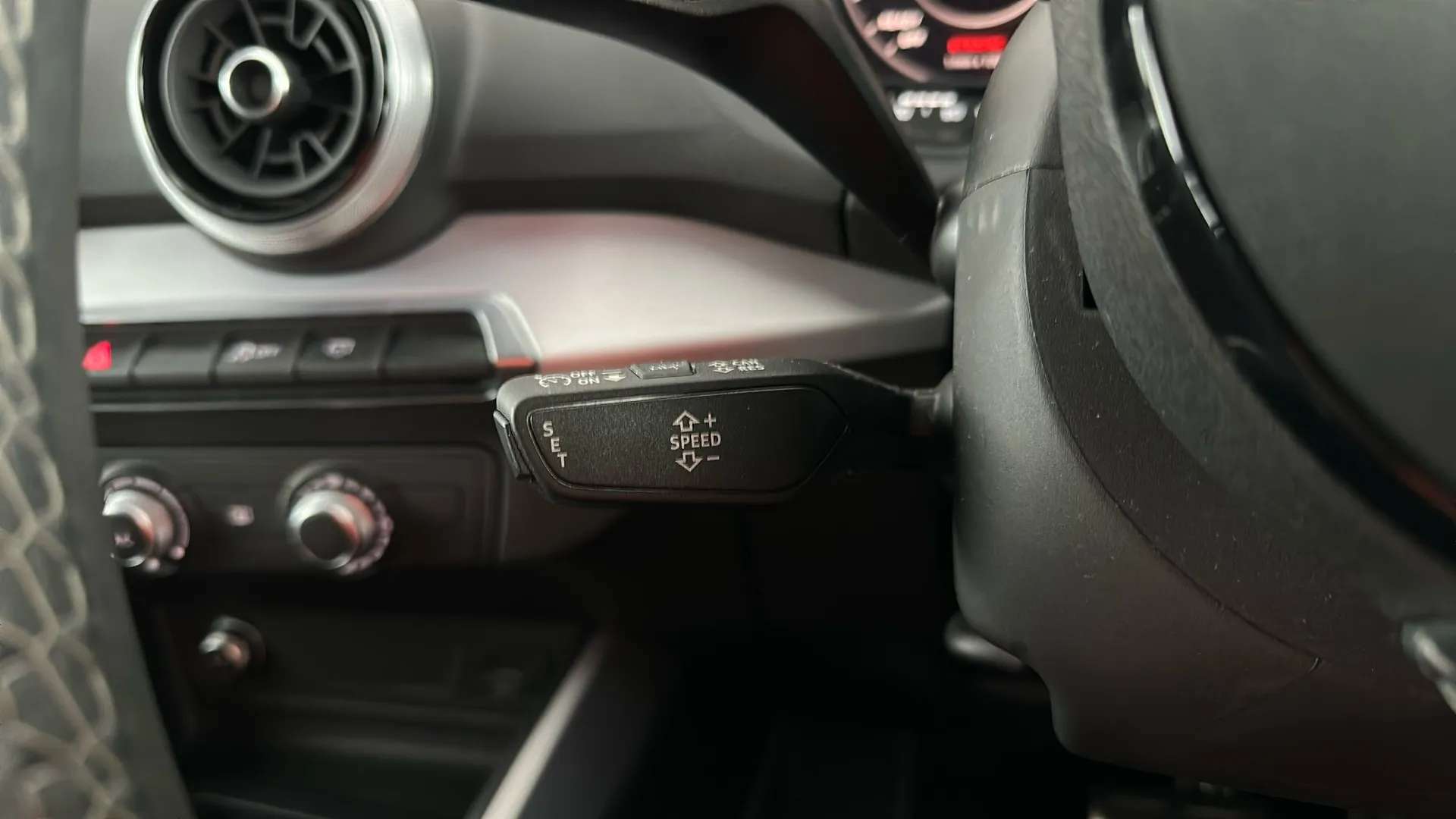 2023 AUDI Q2 2023 AUDI Q2