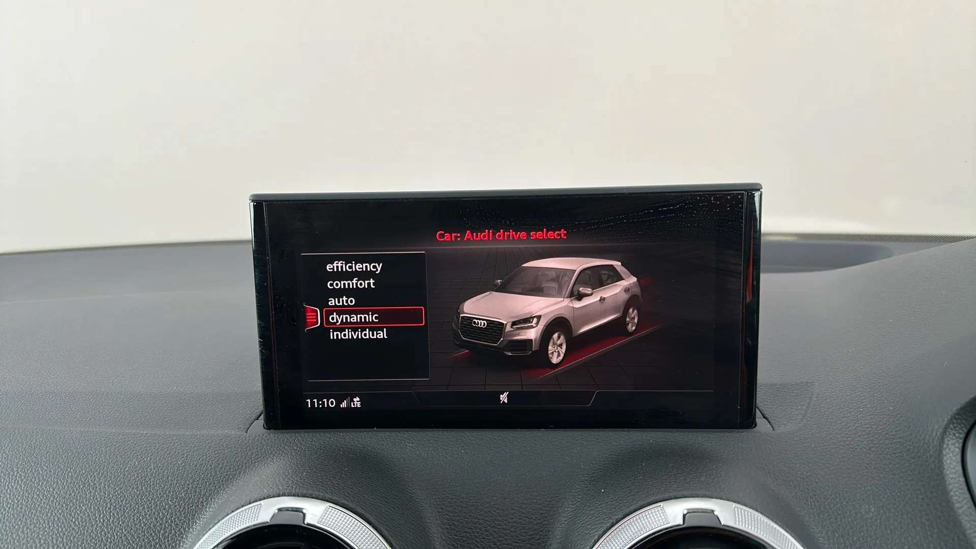 2023 AUDI Q2 2023 AUDI Q2