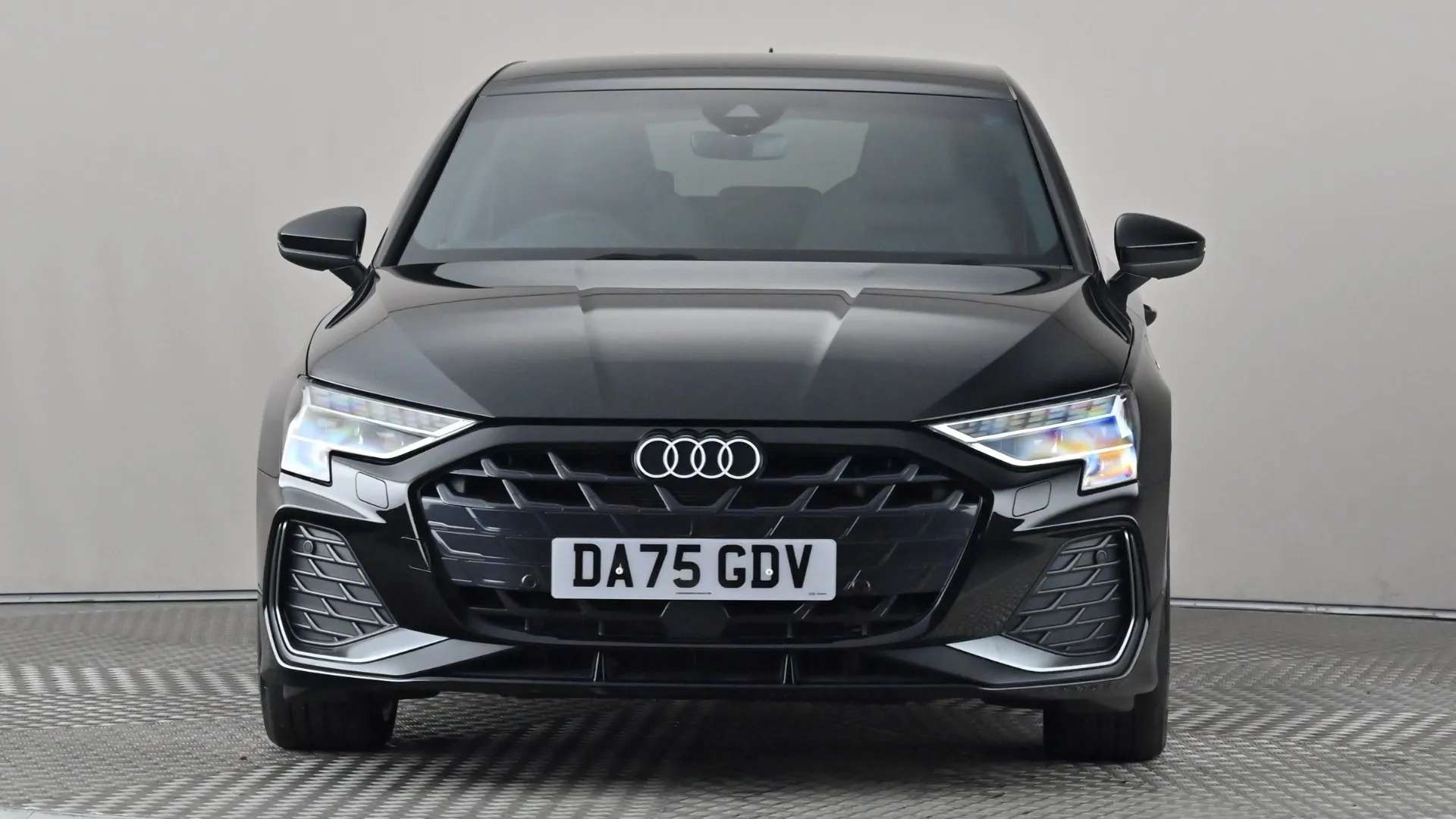 A 2025 AUDI A3 40 TFSI e S Line S Tronic A 2025 AUDI A3 40 TFSI e S Line S Tronic