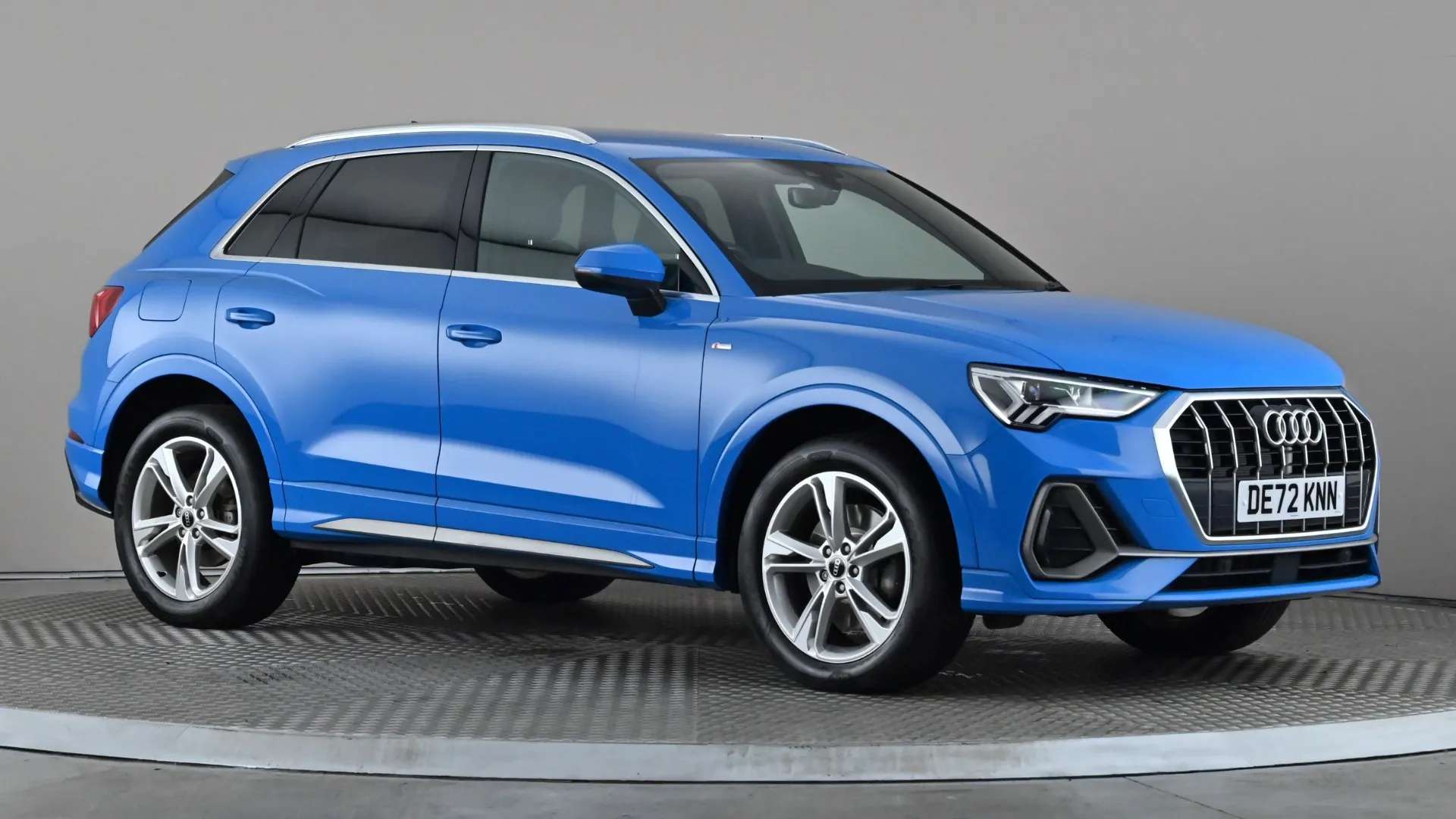 A 2022 AUDI Q3 45 TFSI e S Line S Tronic A 2022 AUDI Q3 45 TFSI e S Line S Tronic