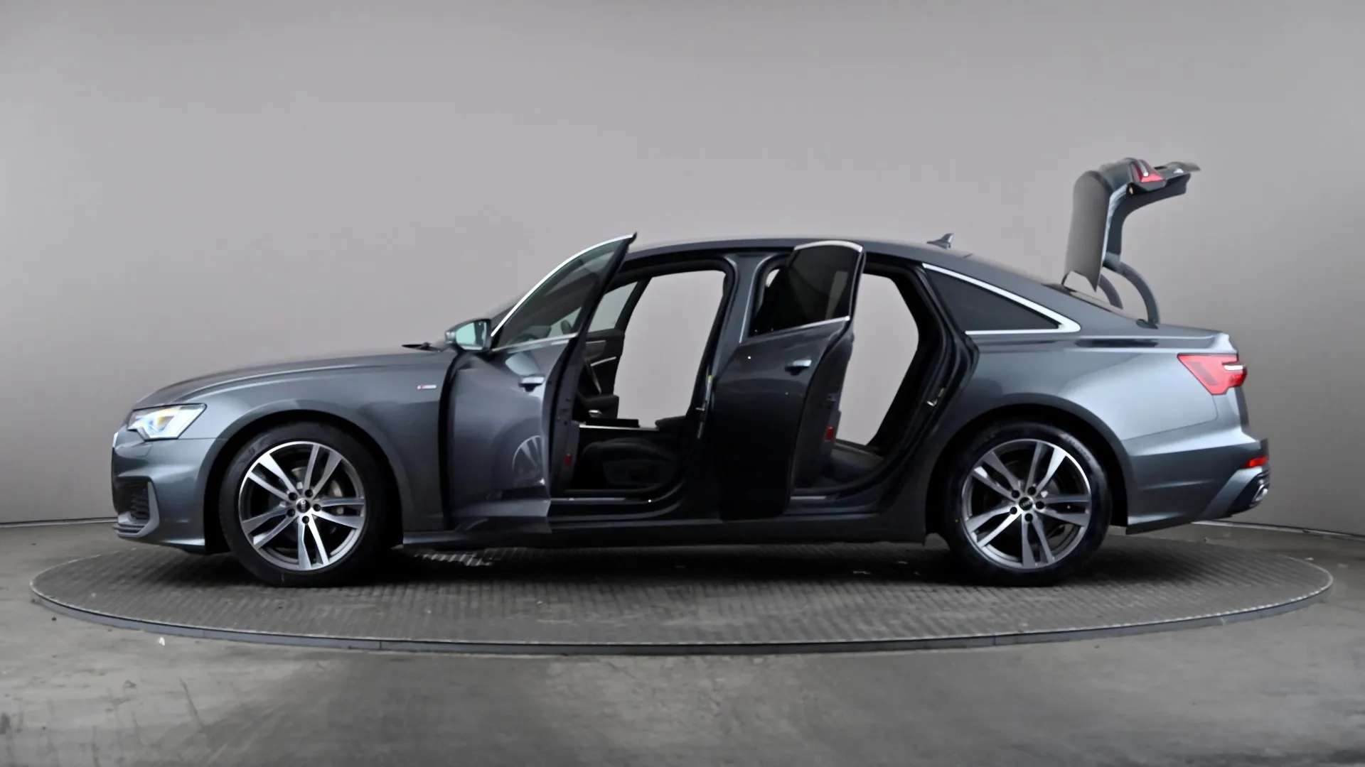 2022 AUDI A6 2022 AUDI A6