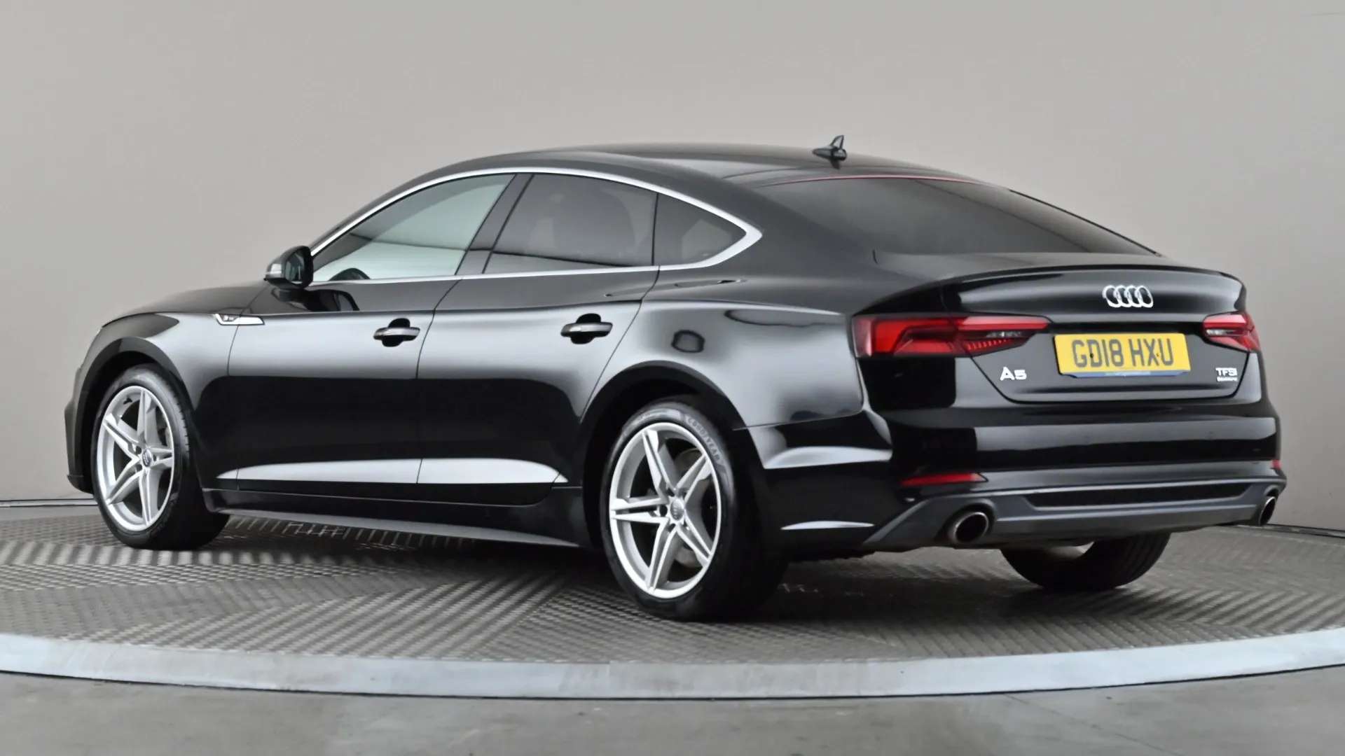 A 2018 AUDI A5 2.0 TFSI Quattro S Line S Tronic A 2018 AUDI A5 2.0 TFSI Quattro S Line S Tronic