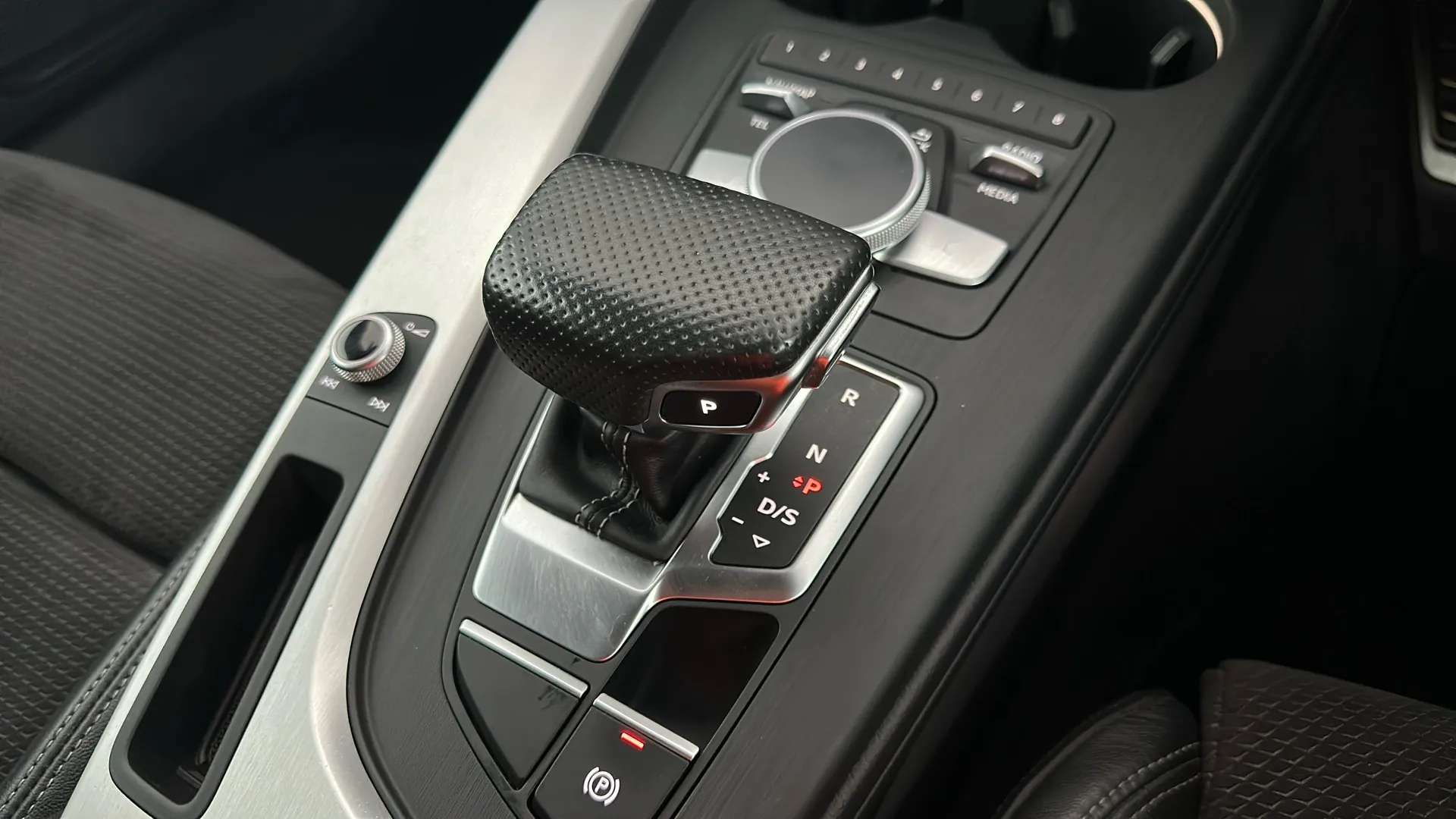 2018 AUDI A5 2018 AUDI A5