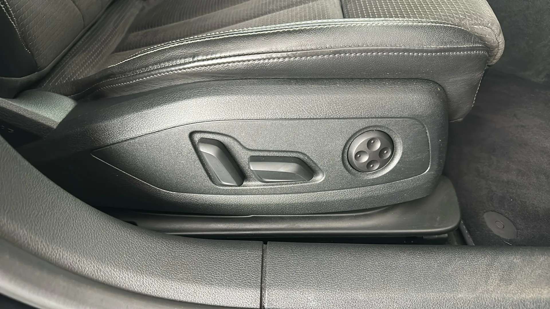 2018 AUDI A5 2018 AUDI A5