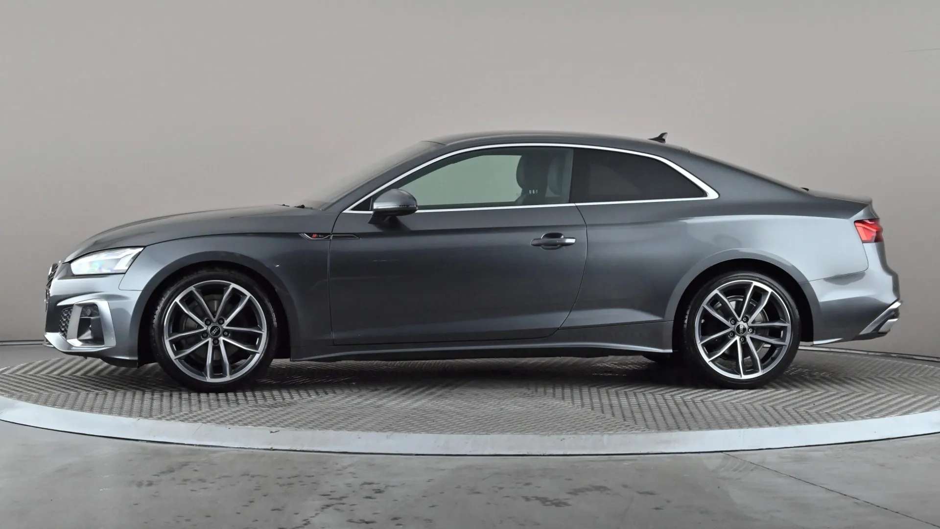 2022 AUDI A5 2022 AUDI A5