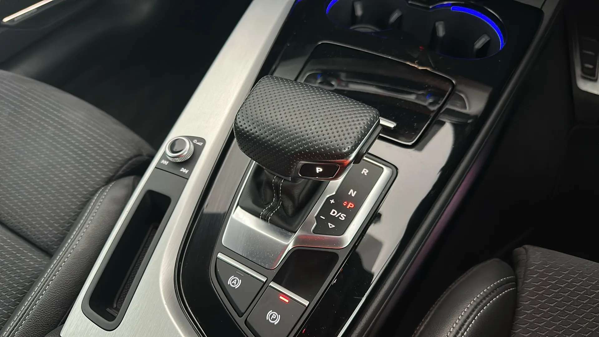 2022 AUDI A5 2022 AUDI A5