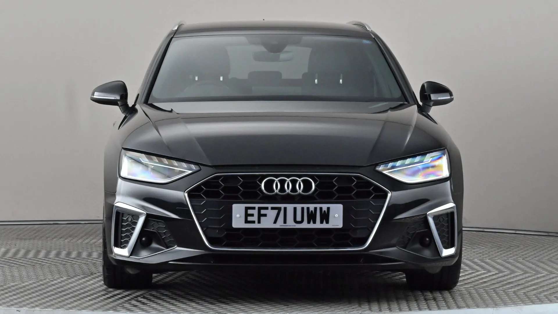 A 2022 AUDI A4 40 TFSI 204 S Line S Tronic A 2022 AUDI A4 40 TFSI 204 S Line S Tronic