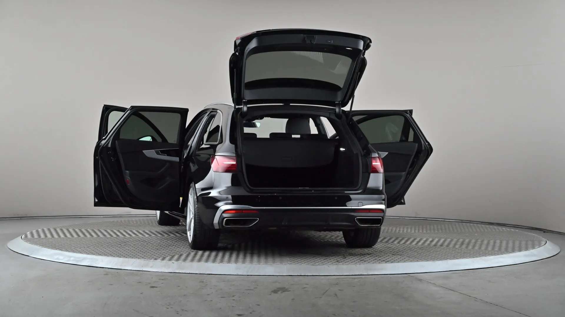 2022 AUDI A4 2022 AUDI A4