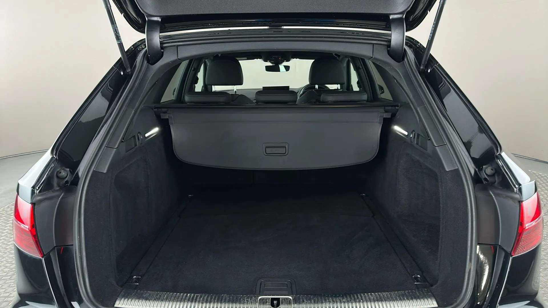 2022 AUDI A4 2022 AUDI A4