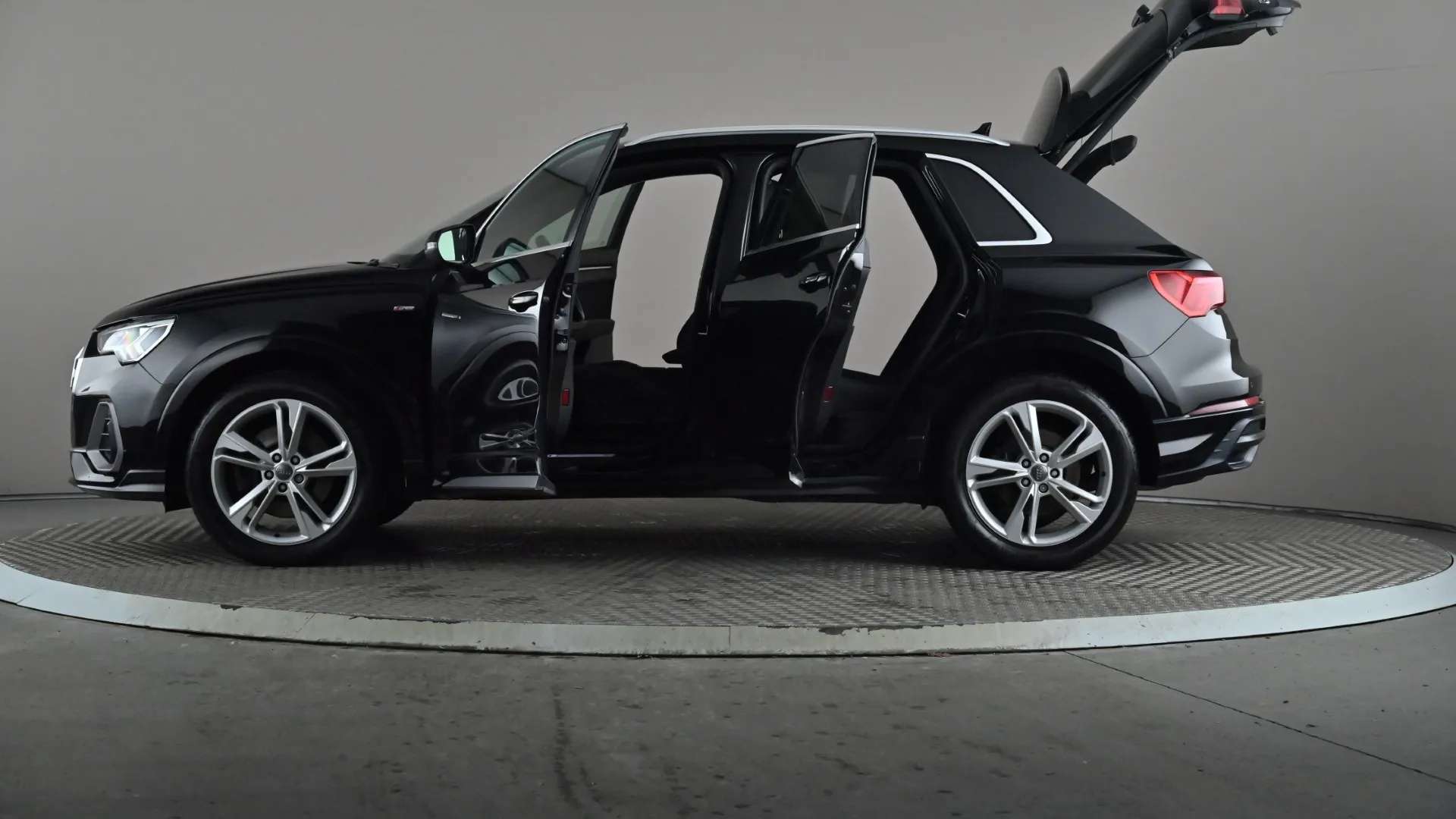 2020 AUDI Q3 2020 AUDI Q3