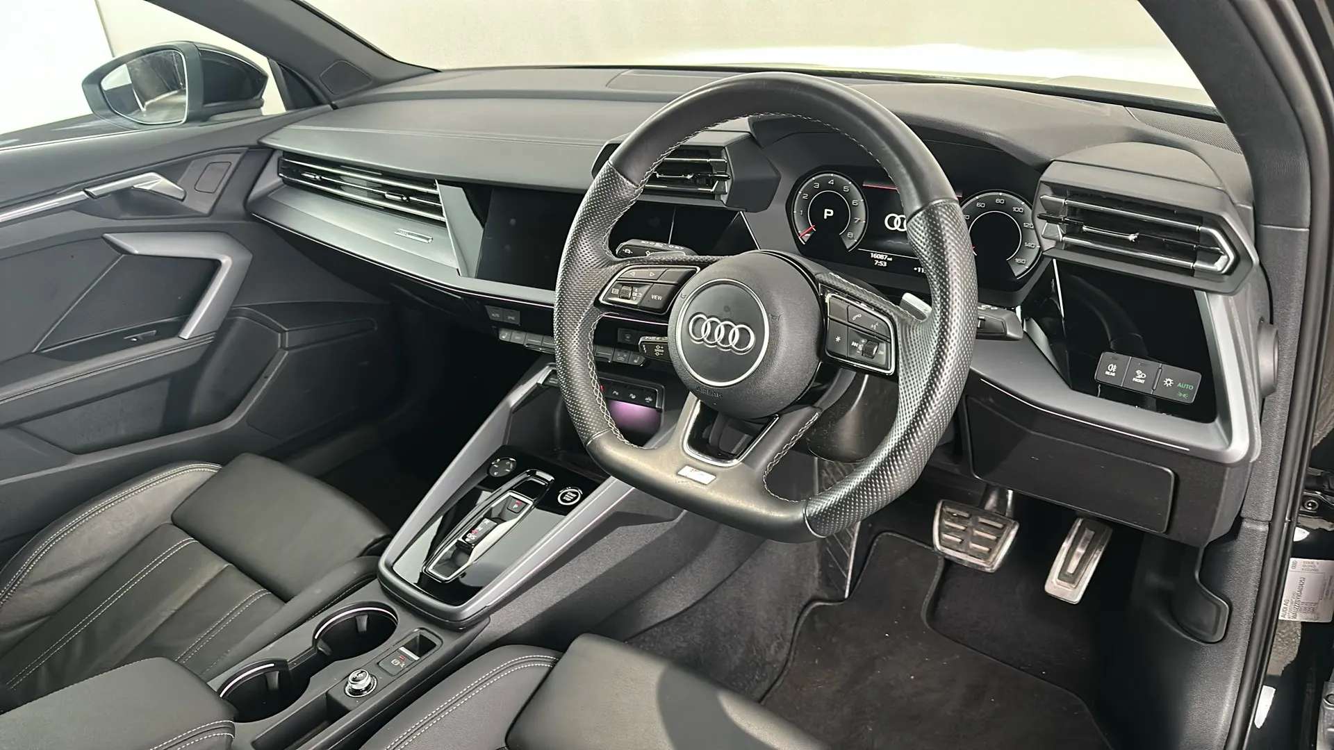 2024 AUDI A3 2024 AUDI A3