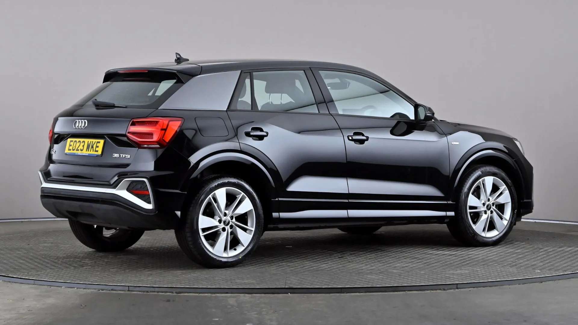 2023 AUDI Q2 2023 AUDI Q2