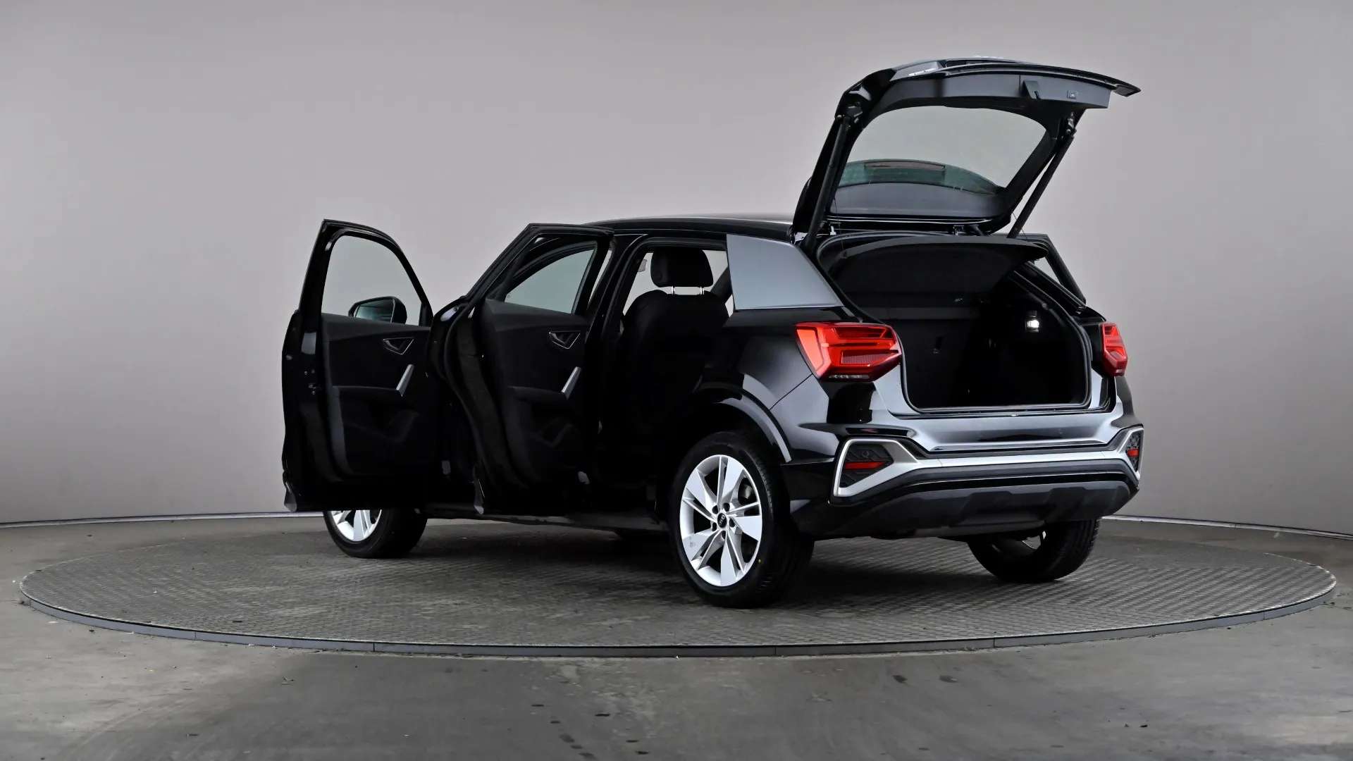 2023 AUDI Q2 2023 AUDI Q2
