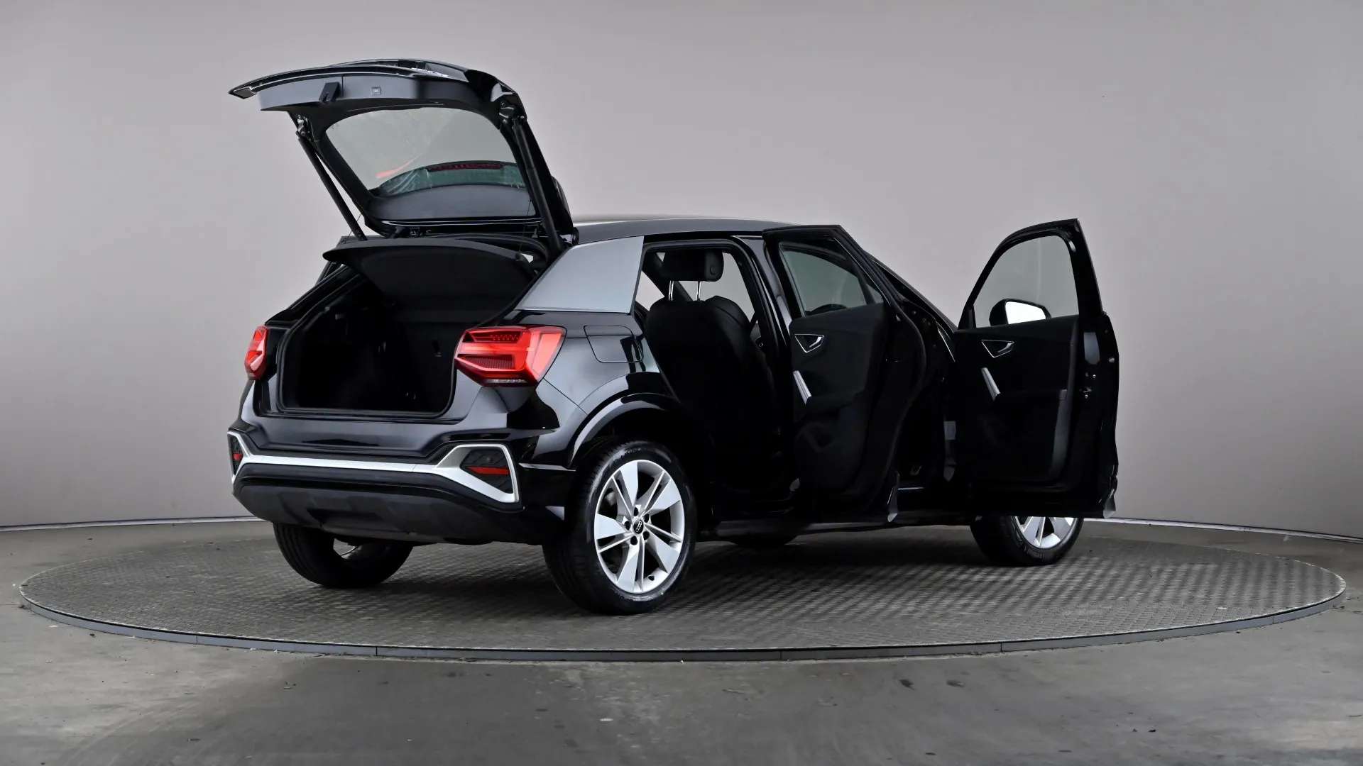 2023 AUDI Q2 2023 AUDI Q2