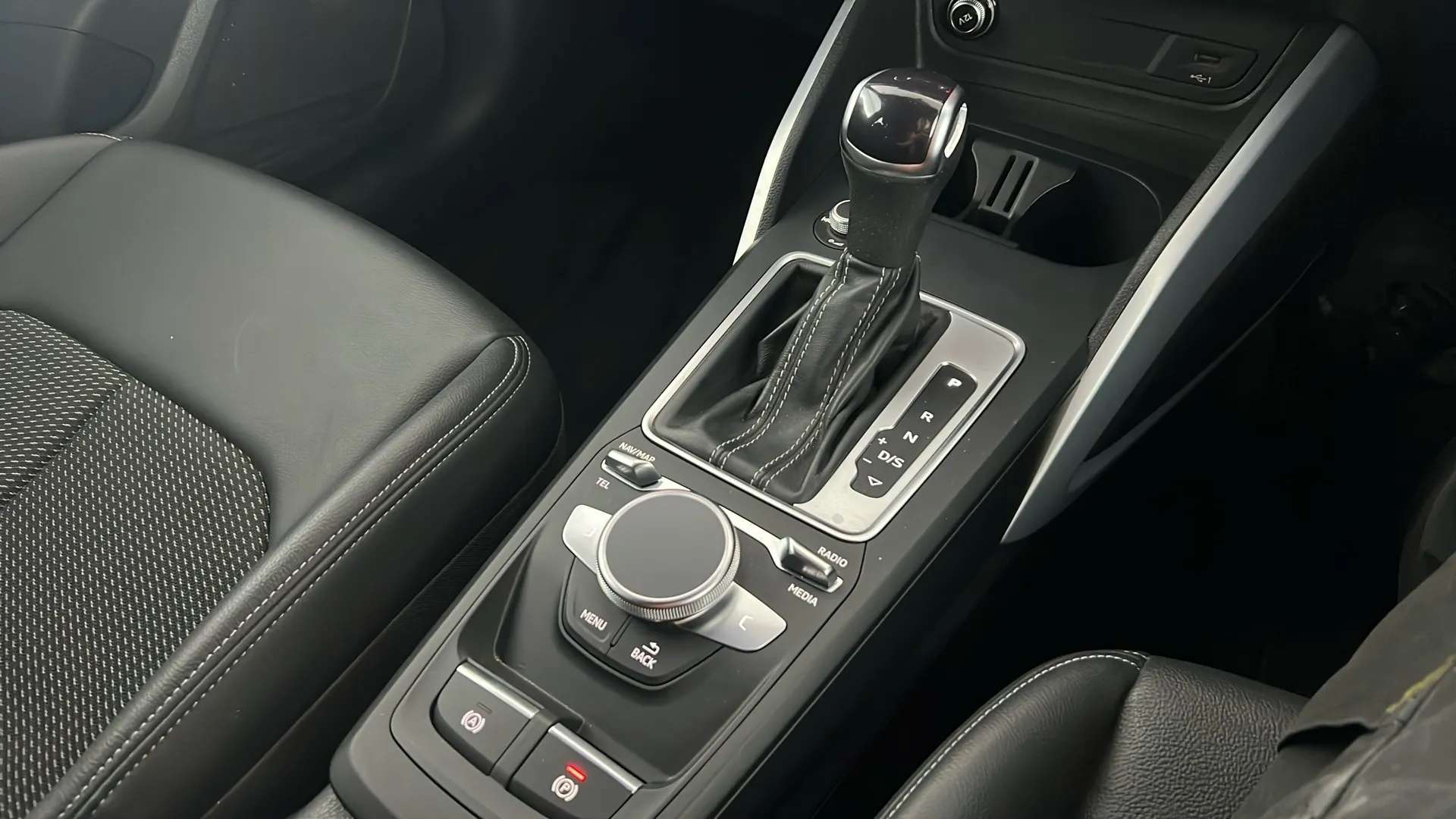 2023 AUDI Q2 2023 AUDI Q2