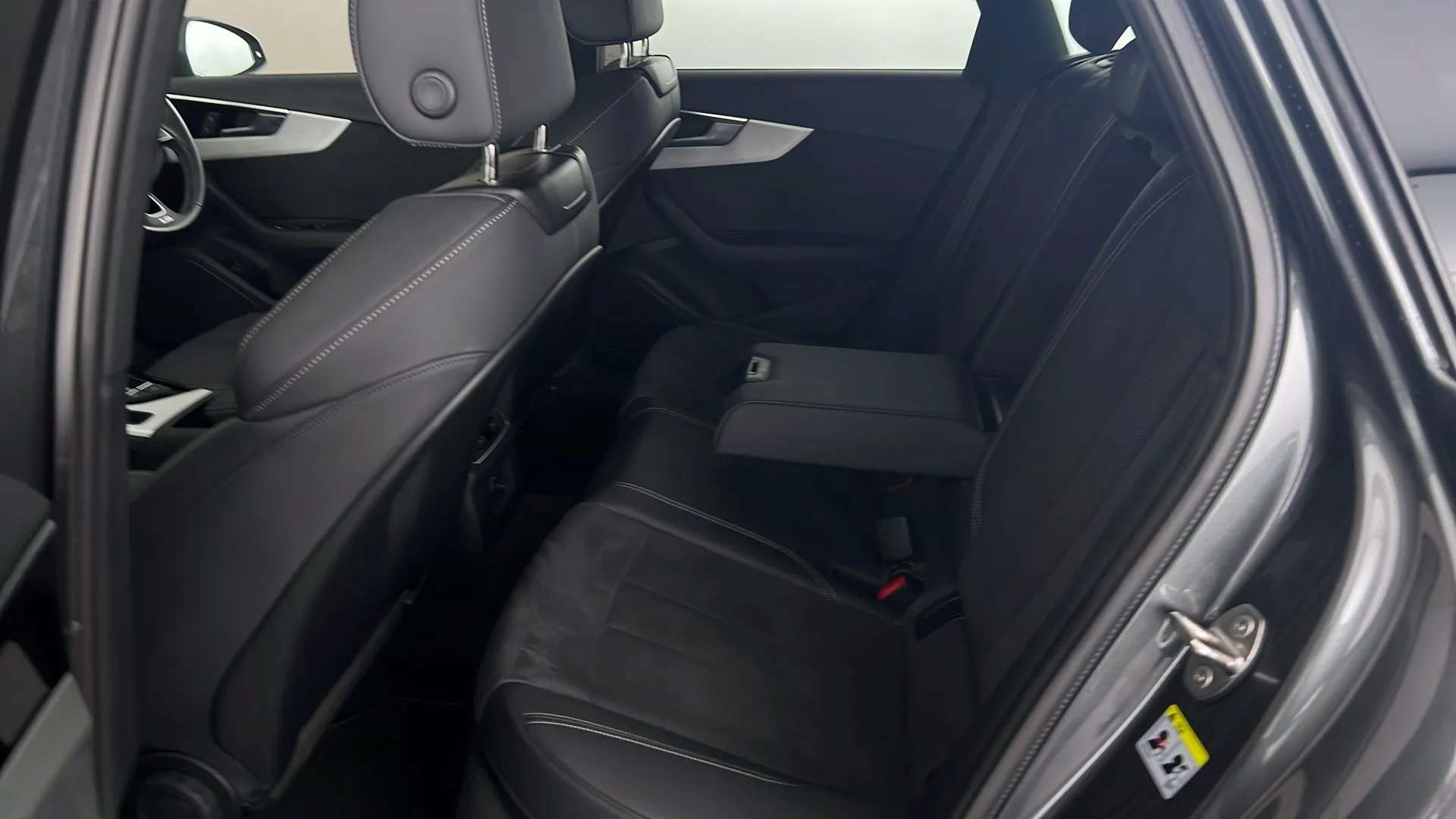 2022 AUDI A4 2022 AUDI A4